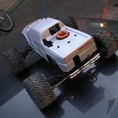 Off-Roader T-Maxx