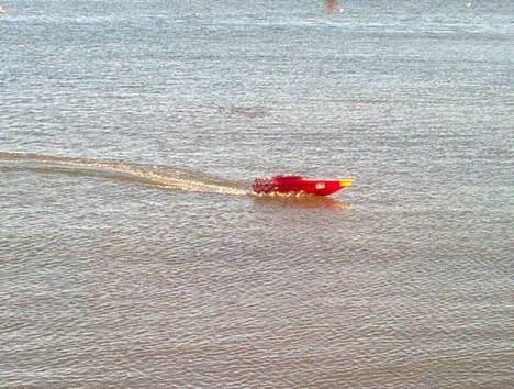 Båd Graupner Giant Racer billede 8