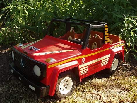 Bil Mercedes Benz offroad.  billede 2