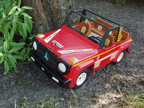 Bil Mercedes Benz offroad.  billede 4