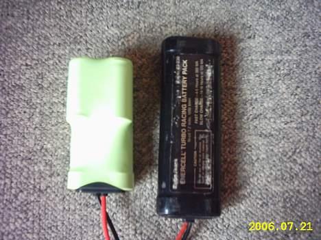 Båd speed båd - bådens batteri sammen med mit tamiya batt. billede 12