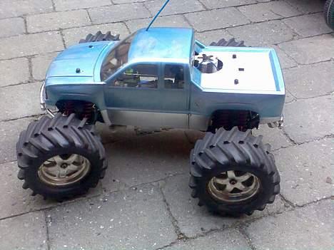 Off-Roader T-Maxx billede 1
