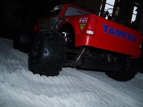 Truck Tamiya Mighty Bull - nye dæk og fælge. rigtig fed vinkel. billede 4