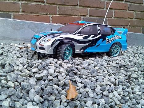 Bil Hbx Evo 4WD  - Her er den så med de grove dæk....4x4 heh billede 1