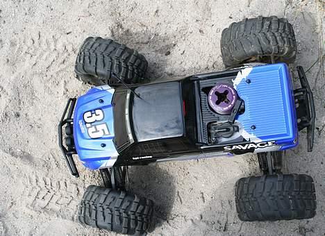 Truck Hpi Savage 3.5 - En til tur i sandkassen , her lidt fra oven . billede 2