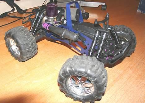 Truck Hpi Savage 3.5 - Set skråt forfra uden karosse . billede 12