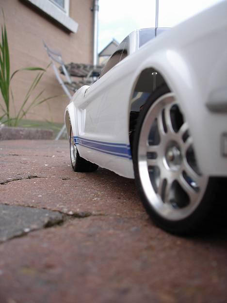 Bil  Shelby350-GT Solgt - Fra højre forlygten billede 10