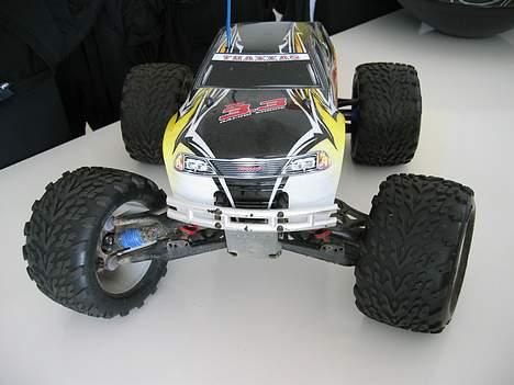 Bil Traxxas T-Maxx 3.3 billede 1