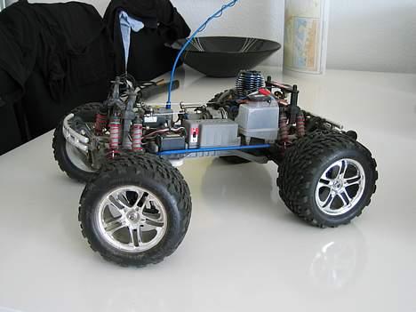 Bil Traxxas T-Maxx 3.3 billede 2