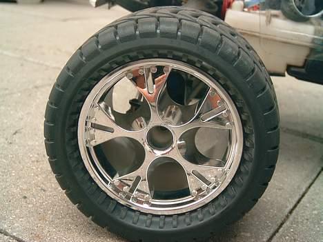 Truck traxxas revo (solgt) billede 4