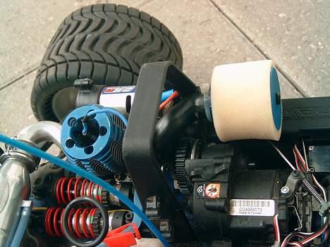 Truck traxxas revo (solgt) billede 6