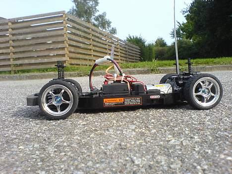 Bil Tamiya TT-01    (SOLGT) - Bilen fra siden billede 16