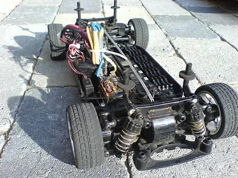 Bil Tamiya TT-01    (SOLGT) - Bilen bagfra billede 17