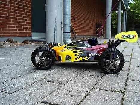 Buggy hyper 7 pbs SOLGT billede 2