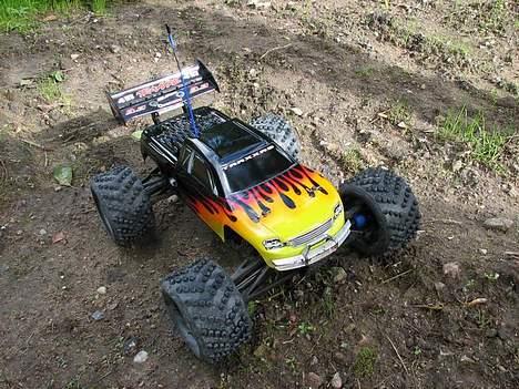 Off-Roader Traxxas Revo 3.3 billede 6