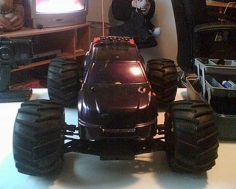 Off-Roader Tornado RTR 3,5 - det er min bil før den blev malet billede 9