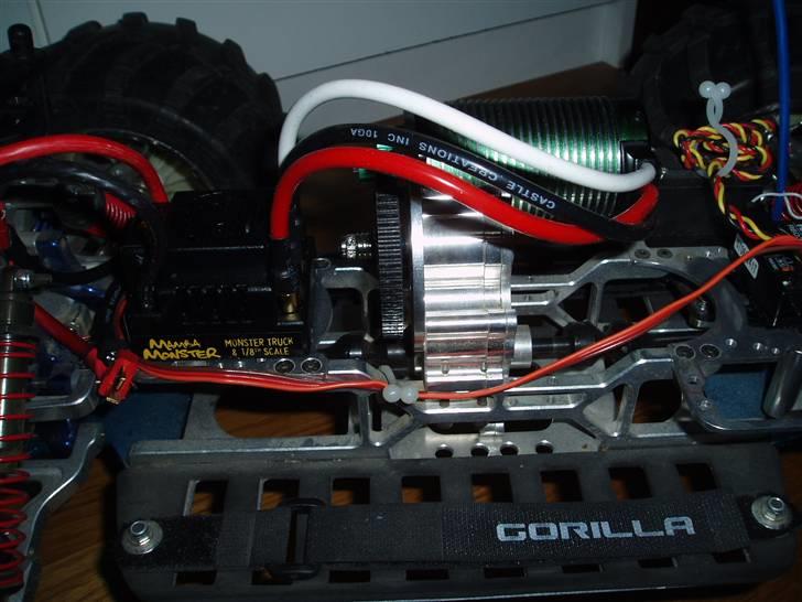 Truck Gorilla E-maxx  - Mamba Monster Max 2200 kv. brushless system billede 15