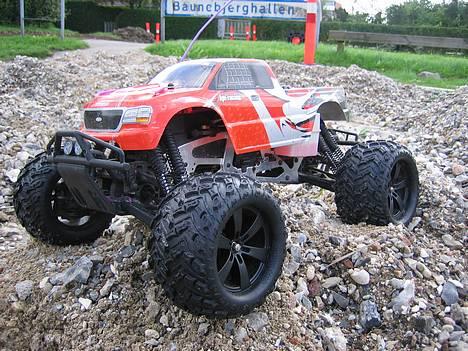Off-Roader SAVAGE 25. 4,6 cc billede 1