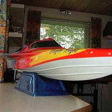 Båd *Volvo Powerbåd 