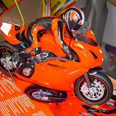 Motorcykel Ducati 999R