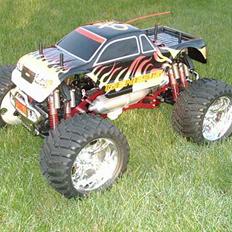 Off-Roader Genesis 46. SOLGT