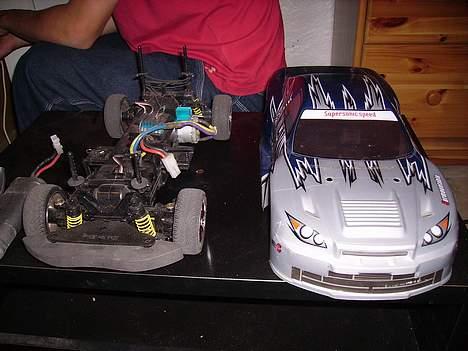 Bil hbx skyline billede 6