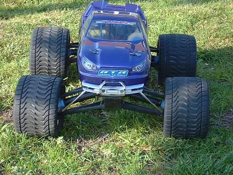 Truck traxxas revo (solgt) billede 8