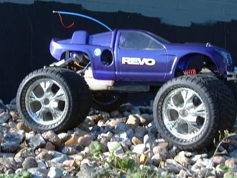 Truck traxxas revo (solgt) billede 13