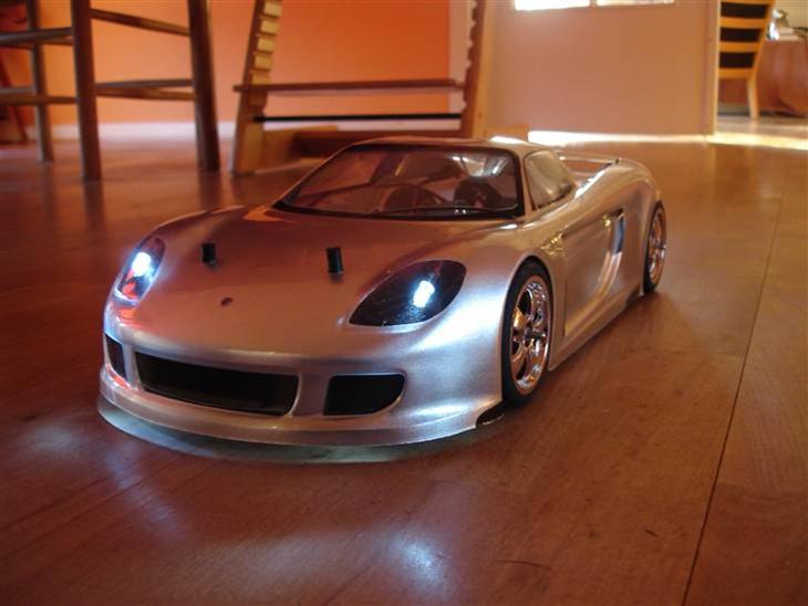 Bil TB02 Porsche Carrera GT Solgt 2006 Jeps så fik