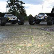 Truck Traxxas Revo 3.3