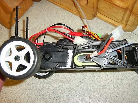 Bil Kyosho PureTen Mantis billede 17