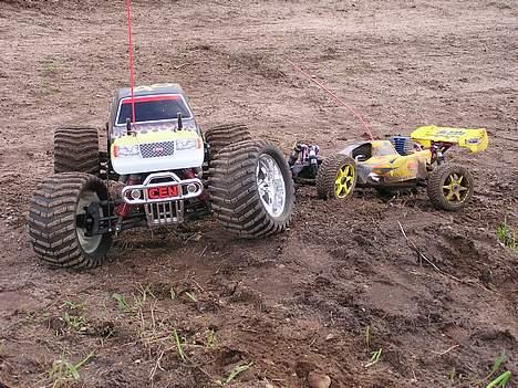 Off-Roader Genesis 46. SOLGT - men har selvfølgelig riglig af overskud til at hjælpe jer til nærmeste rep! billede 10