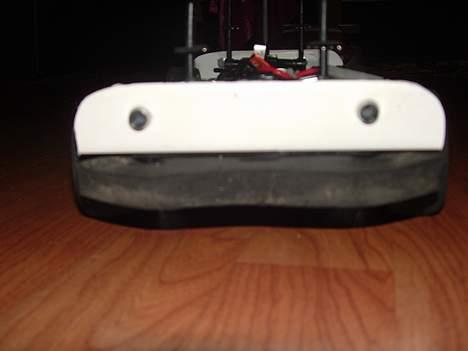 Bil rc-bil - det er fronten det er en 3 cm bred kabel hus som lygtebom og en 4 cm bred kablehuse i bag billede 13