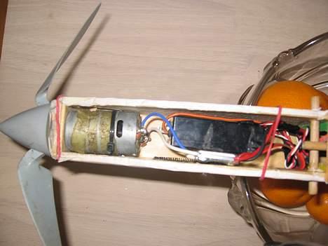 Fly el svever hjemme lavet billede 2