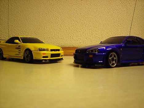 Bil Nissan Skyline GT-R34 - Blå er fedest... Øv! billede 13