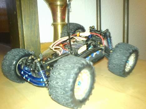 Truck RC18MT billede 2