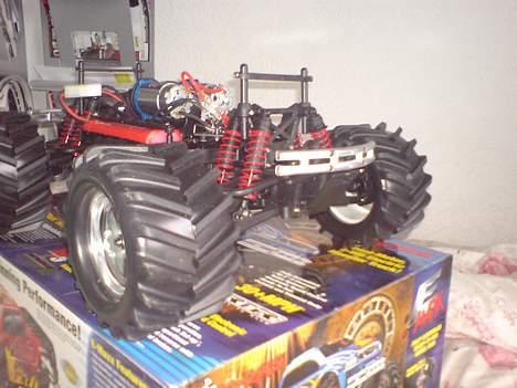 Truck Traxxas E-Maxx SOLGT billede 7