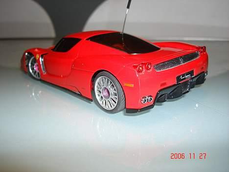 Bil mini-z mr-02 ferrari enzo billede 2