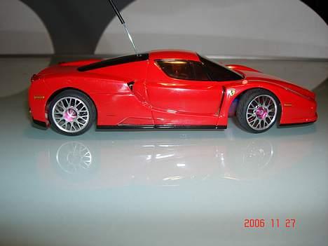 Bil mini-z mr-02 ferrari enzo billede 5