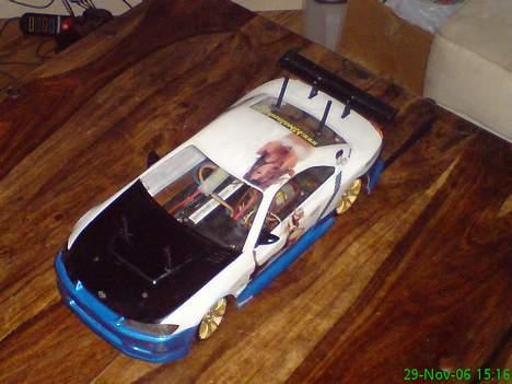 Bil TT-01 - Har selv lavet stickers til den og sat dem på. billede 5