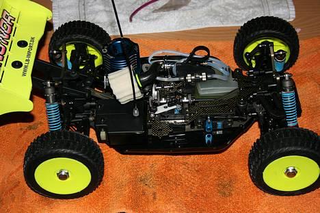 Buggy Hong Nor X1CR PRO (SOLGT) - Fået den store rengøring inden sommer sæssonen startet billede 4