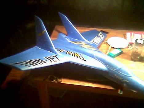 Fly Twin Jet "ødelagt :(" - Ligesom den var blevet færdig billede 6