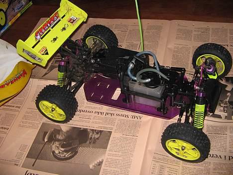 Buggy HSP Atomic Warhead - Et gabende hul billede 5