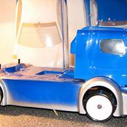 Bil Hot Bodies Cyclone