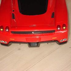 Bil ferrari enzo Til salg