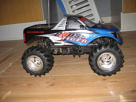 Off-Roader cross tiger - bilen set fra siden igen billede 4