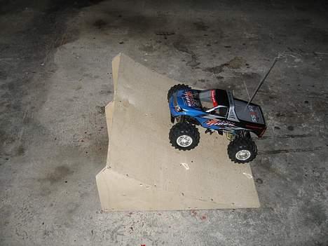 Off-Roader cross tiger - bilen på flyve hop billede 10