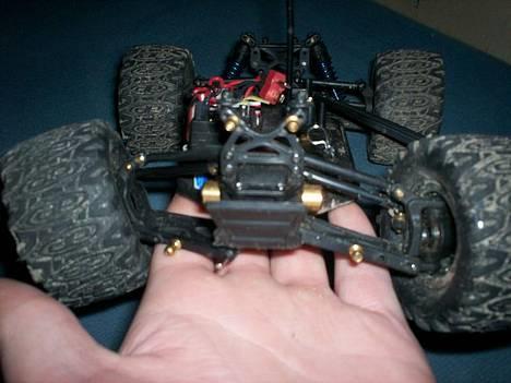 Truck AE RC18T billede 4