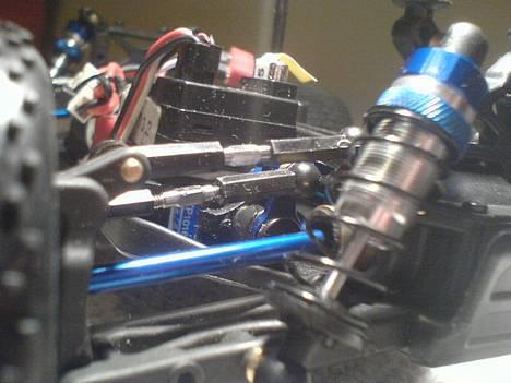 Truck AE RC18T billede 6