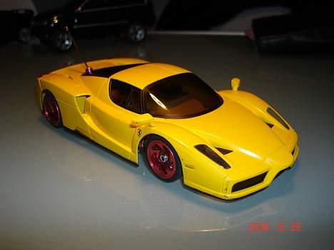 Bil mini-z mr-02 ferrari enzo billede 1